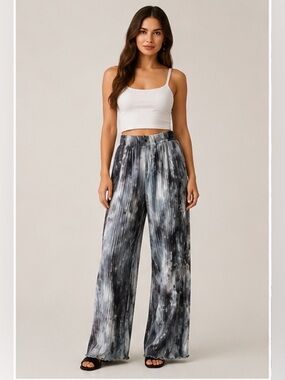 Oak + Fort Pleated Wide Leg Tie Dye Plissé Pants Grey Blue L